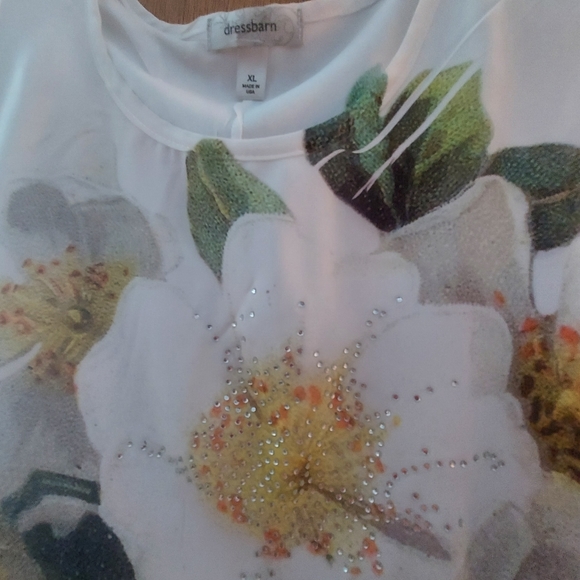 White/Floral lined blouse - Picture 2 of 3